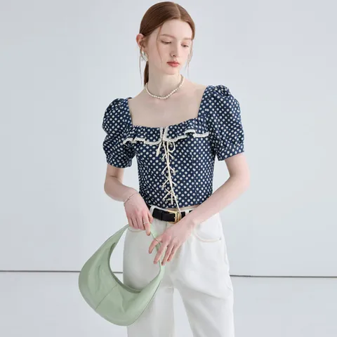 VEGA 핫걸 데이지 플로럴 탑 9582