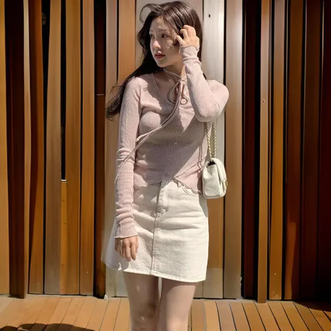 [신상오픈런] 여성 언발란스 랩스타일 긴팔 니트 그물 패턴