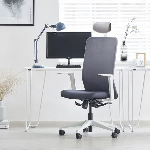 Q1W 메쉬 사무용 컴퓨터 책상 의자