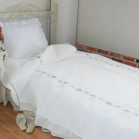 화이트인 바빈 천연대나무 여름 누빔이불 퀸