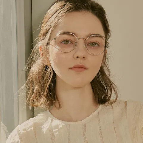 [브리치] 비에스큐티바이클래시 / 루카디스 W38 위스콘신 엣지 서클 안경테 우먼 실버