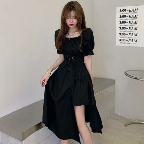 [브리치]  / 스퀘어넥 레이스 언발란스 퍼프소매 원피스