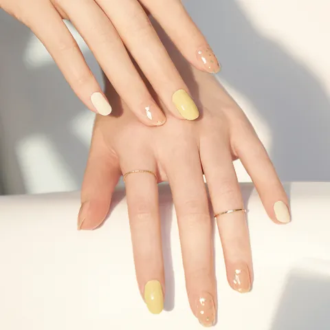 엣지유 베이지 썬캐처 붙이는 셀프 젤네일