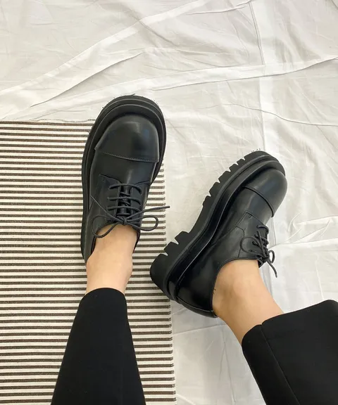 와플 통굽 레더 1컬러 여성 데일리 로퍼 RJ-k221