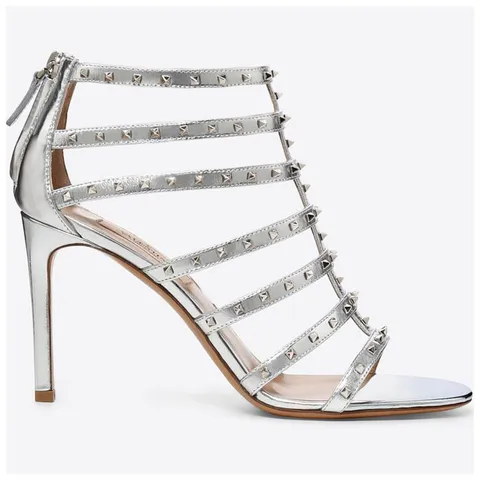 발렌티노 스터드 메탈릭 샌들 실버 PW2S0F19 JHW S13
