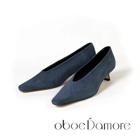 오보에다모르 아몬드 키튼힐