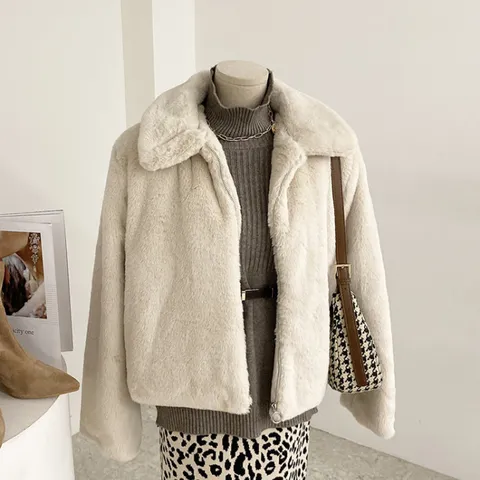 [브리치] 허니제이 / 볼르디 카라 인조퍼 여유핏 자켓(2color)