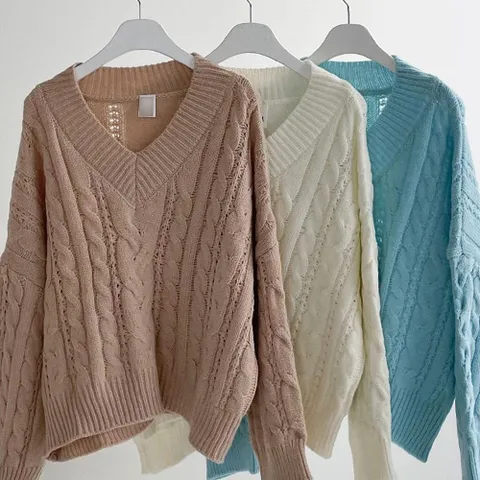 빅사이즈 옷 꽈배기 브이넥 니트 110E810S 여성의류