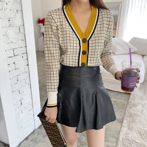 [하프클럽/쮸샵 ]V넥 체크 가디건