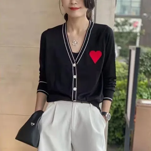 [하프클럽/디애이치]리에 하트 니트 가디건