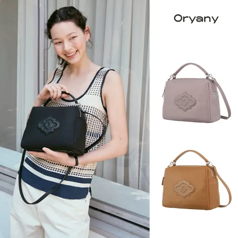 [백화점가 259,000원] 오야니 아멜리아 더블지퍼 토트백