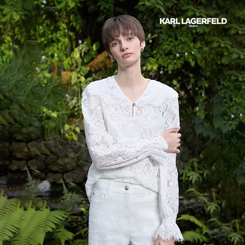 [온플] 칼라거펠트 25SS 플라워 레이스 블라우스