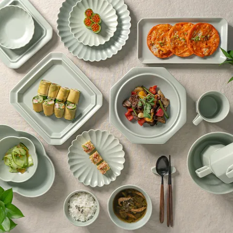 시라쿠스 네이처 무광 도자기 접시 그릇 테이블웨어 모음전