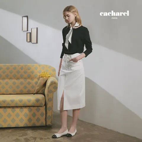 [최초가 59,900원] 까사렐 25SS 슬릿 데님 스커트 1종