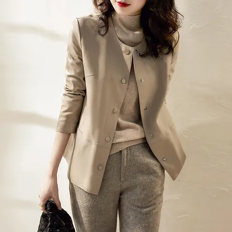 라운드 버튼 가죽자켓