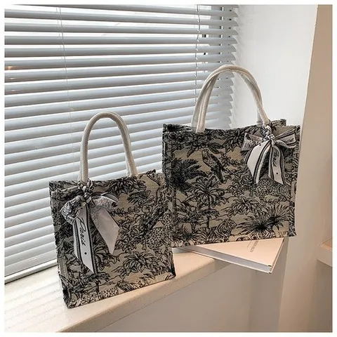 이민정 김건희 보부상 가방 에코백 오연서 버킷백 신세경 장나라 최강희 윤승아 최정원 전소민 설인아