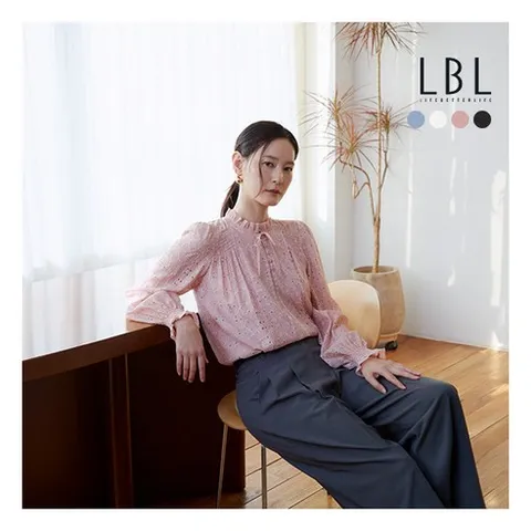 [LBL] ○26SS 에뚜왈 플로럴 자수 블라우스