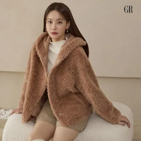 조르쥬 레쉬 25FW 컬링 양모100 후드 자켓