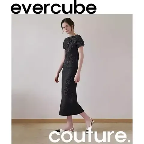[에바큐브 Couture] 블룸 G플리츠 스커트