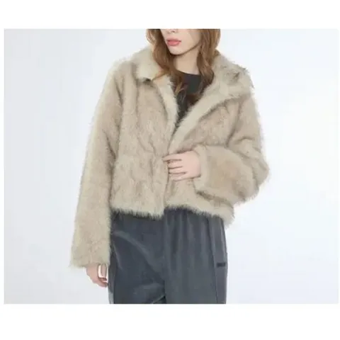 폴앤조 25 Pre-Winter Faux 폭스퍼 자켓