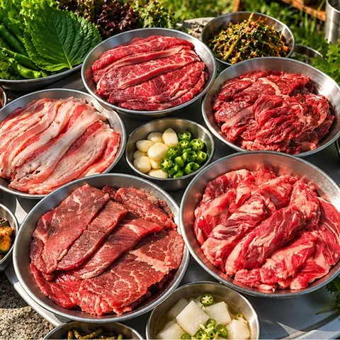 [맛춤상회] 소고기 모둠 세트 800g (갈비살+안창살+부채살+우삼겹) 200g*4팩 소분포장, 1세트