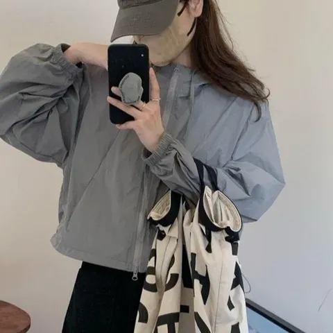 워니 여성 초경량 여름 바람막이 얇은 점퍼 자외선 차단 후드 생활 방수 자켓 여자 전용파우치