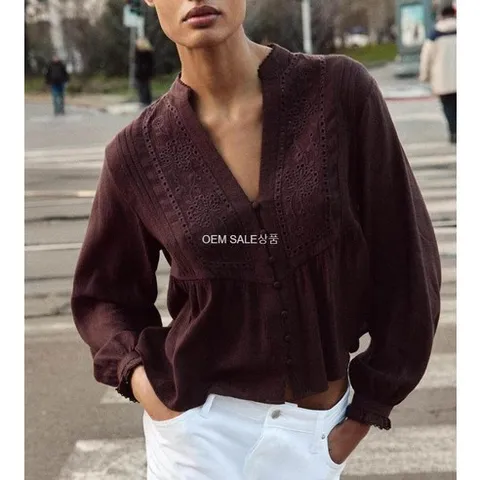 ZARA 자라 브이넥 자수 레이스 블라우스 8741/022