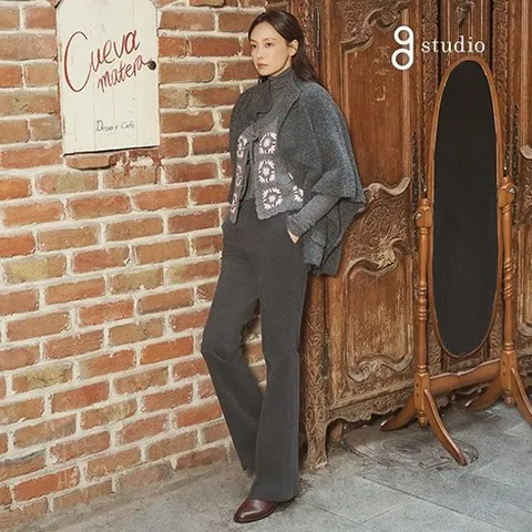 지스튜디오 25FW 캐시미어 블렌드 플레어 기모 코듀로이팬츠