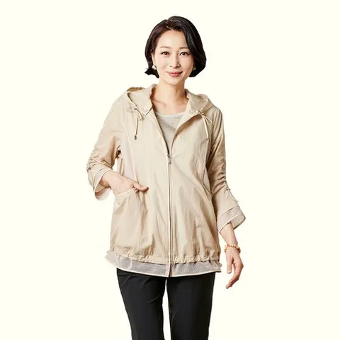 마담엘레강스 크리스티 메쉬 배색 점퍼 K231JP01