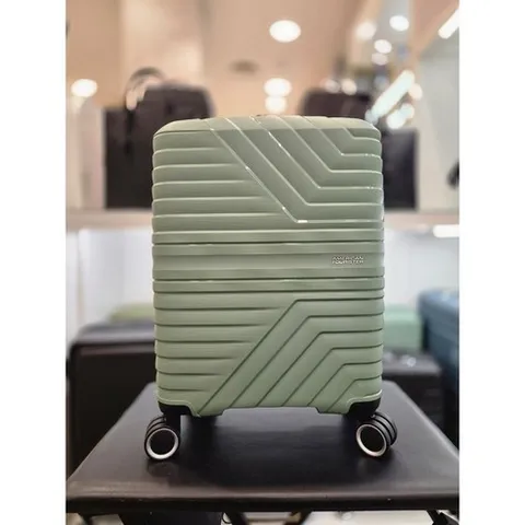 아메리칸투어리스터 @신상출시@가볍고 충격에 강한@전사이즈 확장형@당일배송@FLYTWIST 20인치 기내용 확장형 캐리어 그린 MI104001 - NC고잔점 (N5)