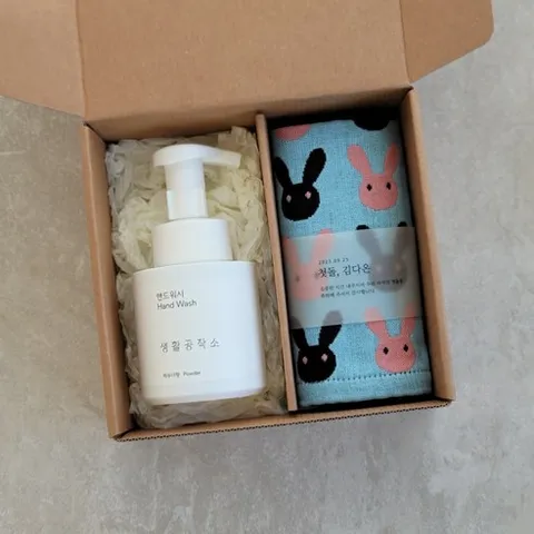 [스티커 제작 끈박스 완포장 답례품] [생활공작소 핸드워시 + 바니주방타올 세트] 개인 단체 기관 행사 선물 추천, 3)생활공작소(파우더향+200)(10개미만 구매불가), 10-29개 구매시 선택(+400), 1개