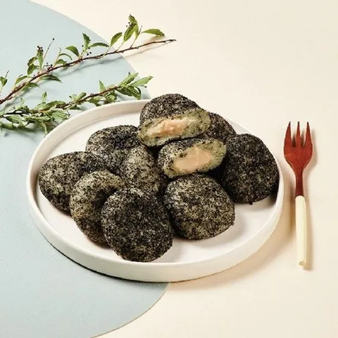 고수록 고소한 검정깨 두텁떡, 4개, 400g