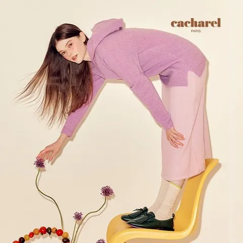 [론칭가99 000원]까사렐 22FW 메리노울100% 홀가먼트 니트 2종