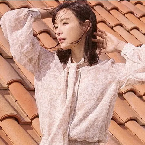 지스튜디오 런칭가 6921 플로럴 블라우스1669884