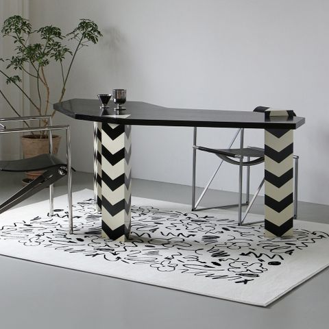 [앳센셜] 그래피티 카페트 (단모/장모) 대형 (150*200)