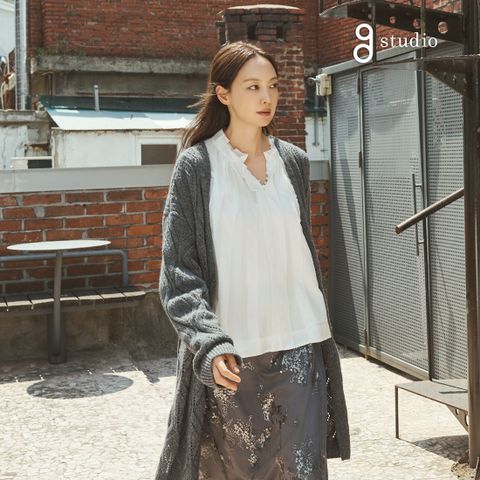 지스튜디오 25FW 실크코튼100 드레이핑 블라우스