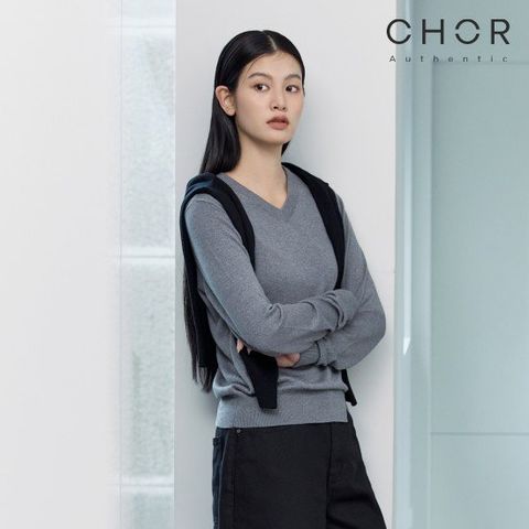 코어 어센틱 25FW 실크 브이넥 니트 3종