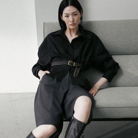 르네크루 25FW 코튼100% 핀턱 디테일 셔츠블라우스