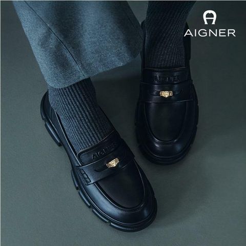 [국민카드5%할인]아이그너 양가죽 청키 페니로퍼