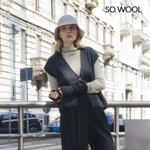 쏘울 25FW 소모 캐시100 하이넥 니트