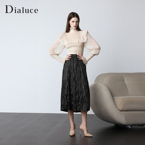 [론칭가 69900원] 디아루체 25 FW 크링클 FAUX 레더 크리즈 스커트 1종