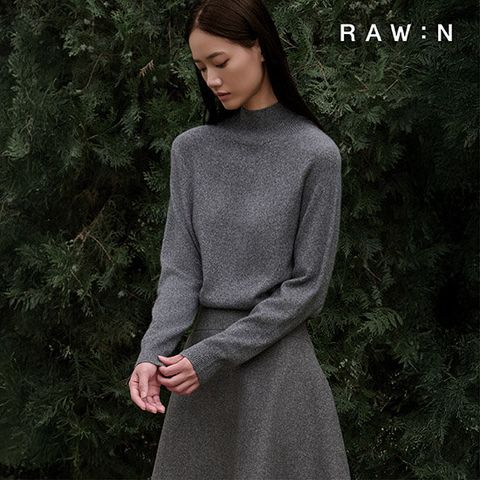 로우앤 25FW 프리미에르 캐시미어 글리터 니트 1종