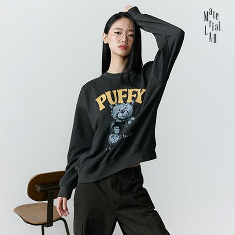 머티리얼랩 25FW 아플리케 피그먼트 루나다잉 맨투맨