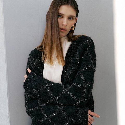 바니스뉴욕 25FW 셀리나 글리터 가디건+브로치