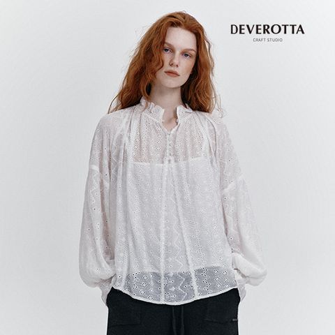 드베로타 25FW 아일렛 블라우스+이너