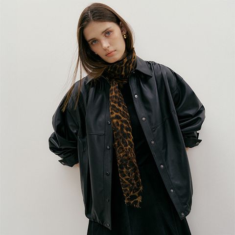 바니스뉴욕 25FW 이태리 램스킨 볼륨 블루종