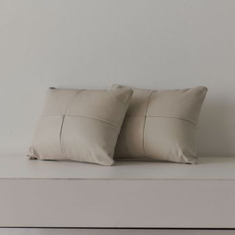 숙위홈 가죽사각쿠션