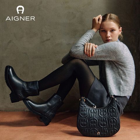 아이그너 25FW 디아도라 앵클 부츠