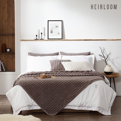 [에어룸]수퍼킹_25FW 라셀퍼 극세사 이불 겸 블랭킷 1장+퍼쿠션