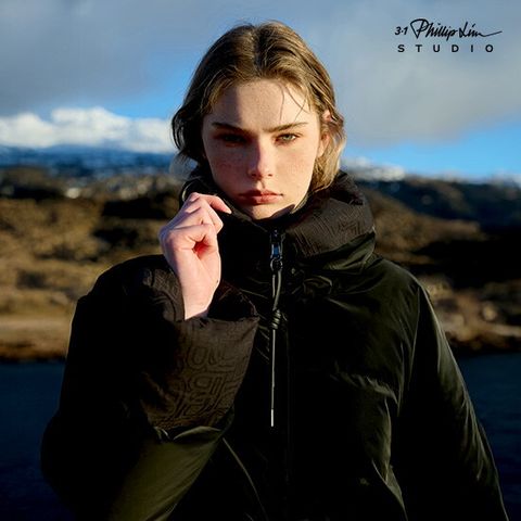 25FW 리버시블 자카드 헝가리 구스다운